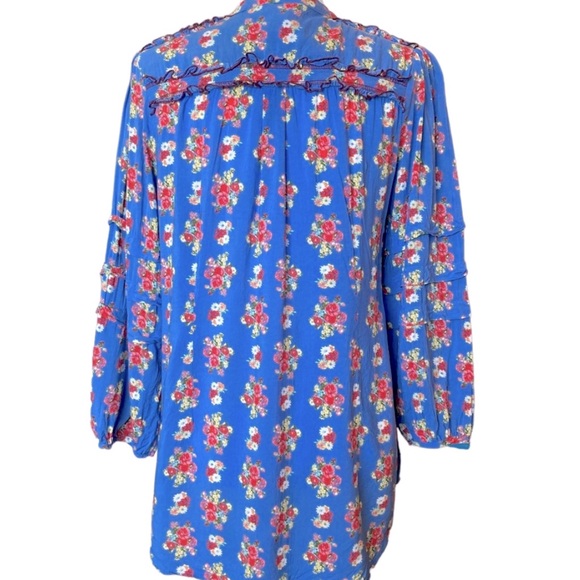 Matilda Jane Women's Shirt, XS, Blue Floral. Soft, comfortable, cute shirt. - Picture 3 of 5